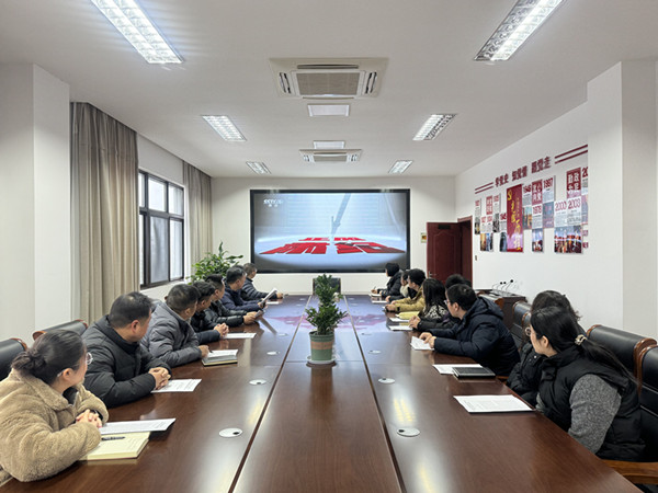 ���]��˾�h֧���_չ2�·�&ldquo;�y(t��ng)һ�����&rdquo;��� (1)_����.jpg