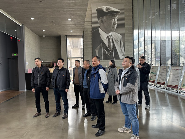 �����ˮ�����F�h��֧�_չ3�·����}�h�� (2)_����.jpg