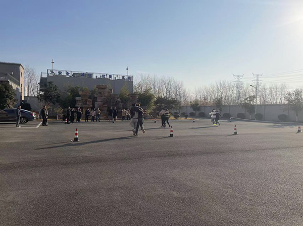 ��?qu��n)]Ȥζ�\(y��n)��(d��ng)��(hu��)���� (2)_����.jpg